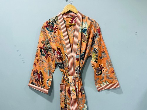 Indian peacock print - print, robe