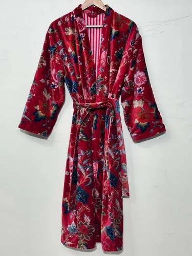 Red floral luxury - red,